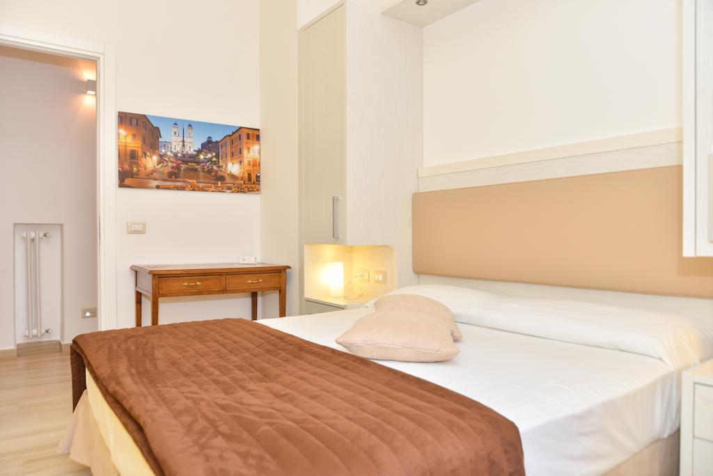 Your Rhome Rome Room photo