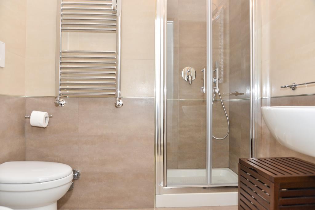 Your Rhome Rome Room photo