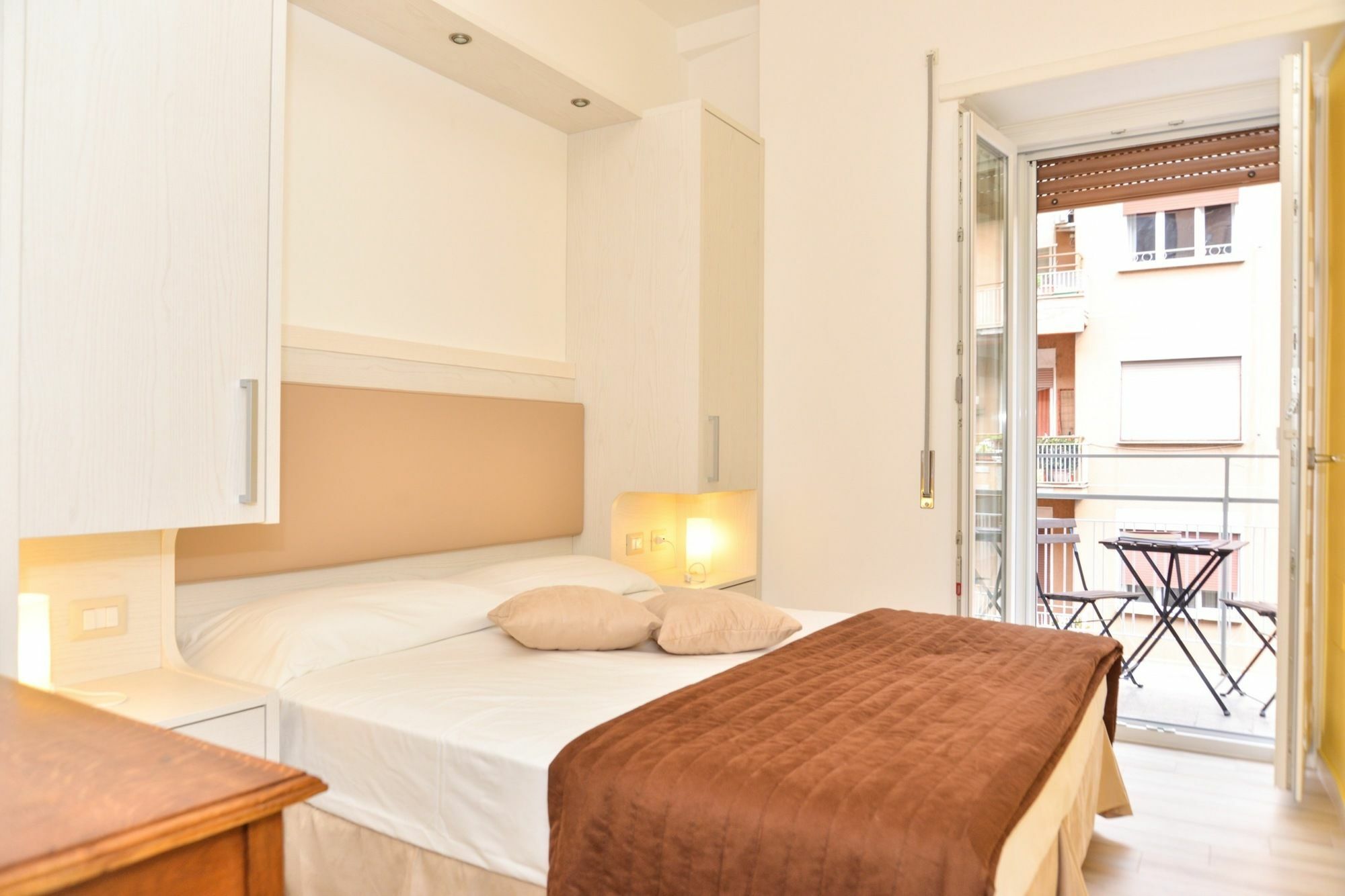 Your Rhome Rome Exterior photo